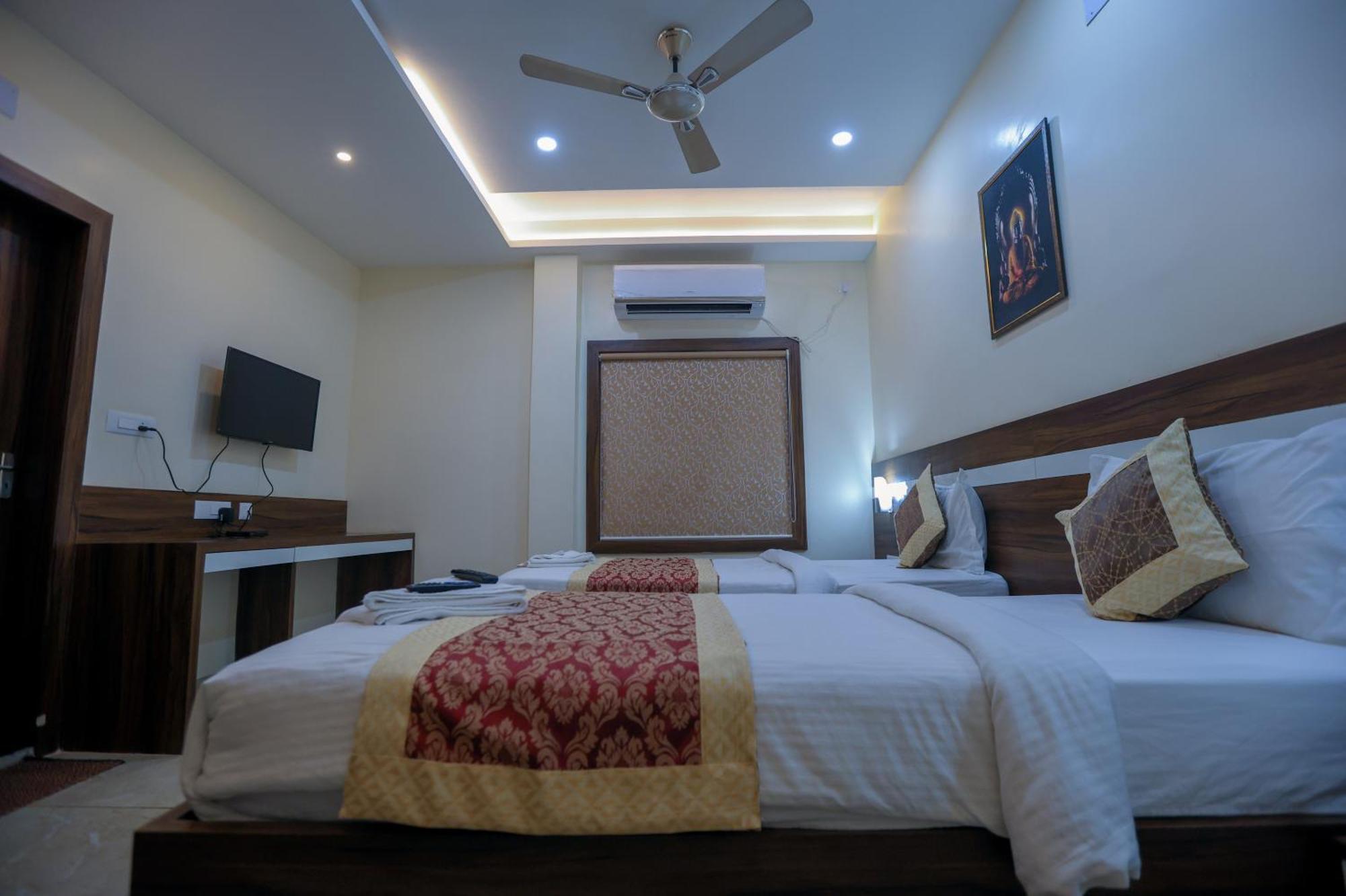 Hotel Sj Pride Bhubaneswar Exterior foto