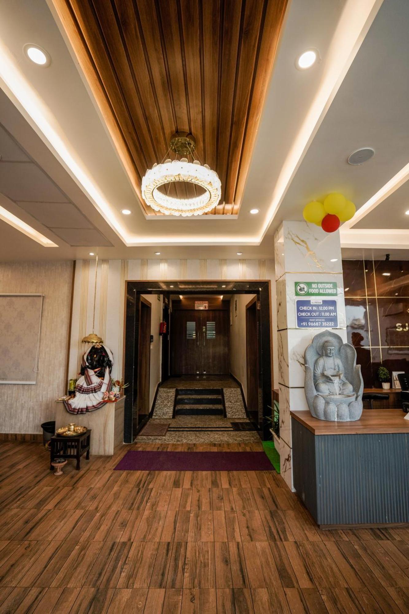 Hotel Sj Pride Bhubaneswar Exterior foto